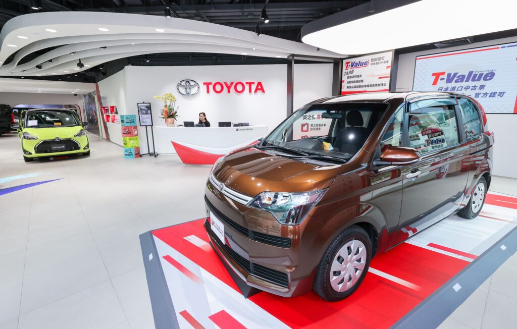 英之傑豐田認可易手車代理