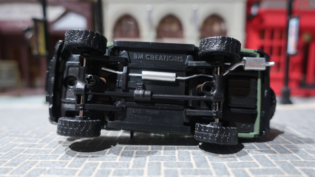 MG x BM Creations Land Rover Discovery 1