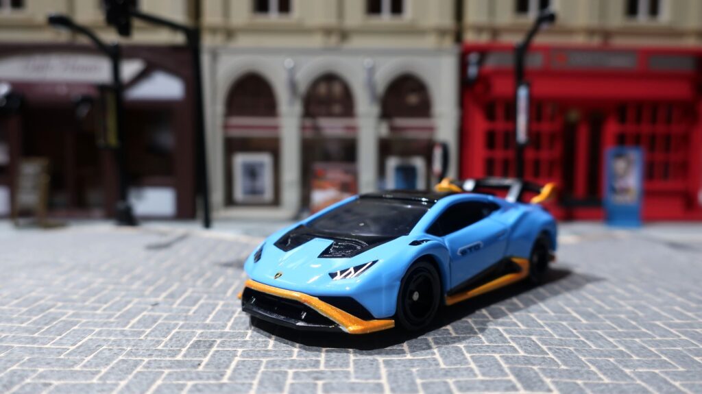 Tomica Lamborghini Huracan STO