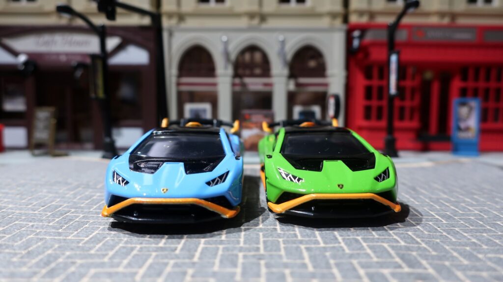 Tomica Lamborghini Huracan STO