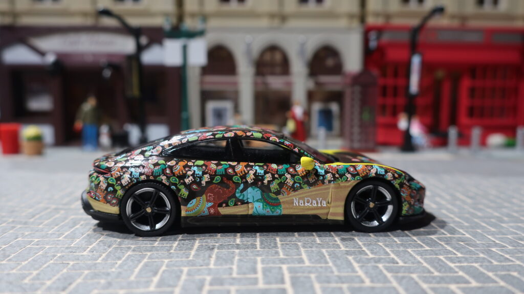 MINI GT x NaRaYa Porsche Taycan Turbo S