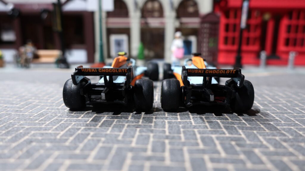 Tarmac Works MCL35M Monaco Grand Prix 2021 Daniel Ricciardo & Lando Norris