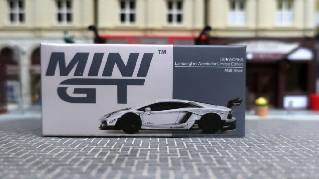 MINI GT LB WORKS Lamborghini Aventador Limited Edition Matt Silver