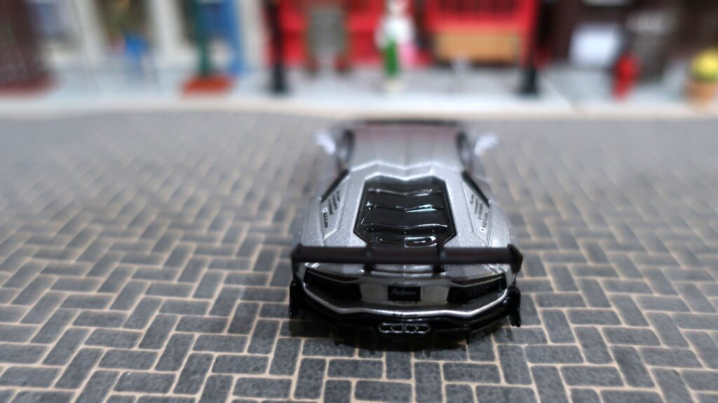 MINI GT LB WORKS Lamborghini Aventador Limited Edition Matt Silver