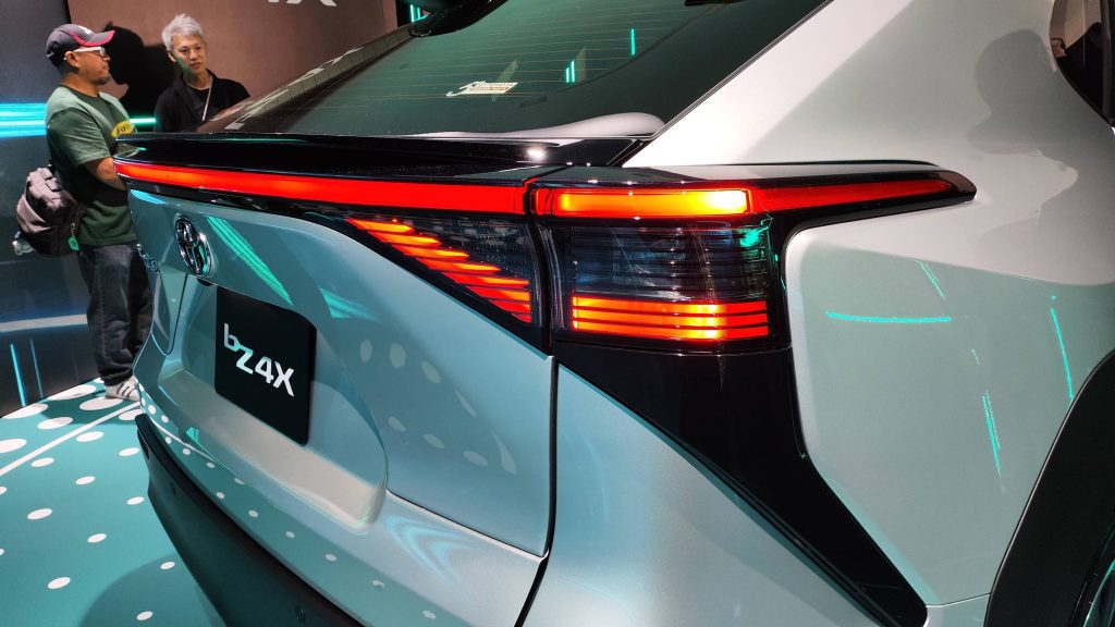 Toyota ALL-NEW bZ4X