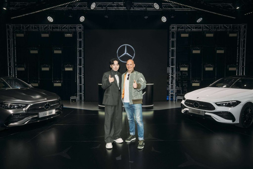 香港時裝設計師Angus Tsui 徐逸昇及平治香港行政總裁Andreas Buchenthal