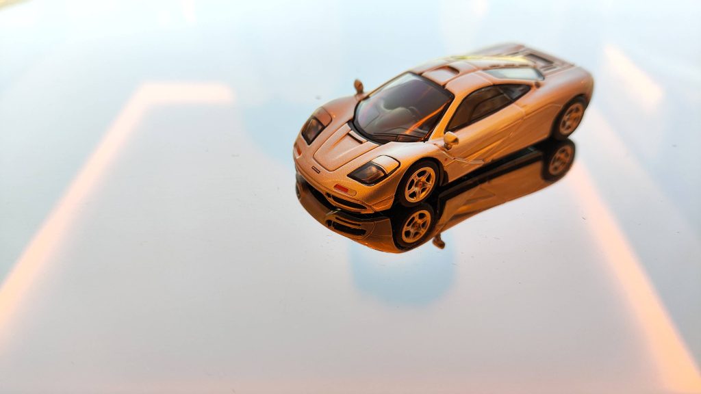 MINI GT McLaren F1