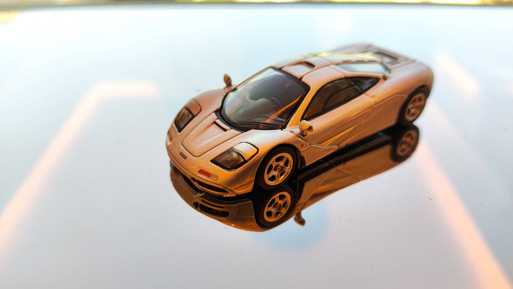 MINI GT McLaren F1