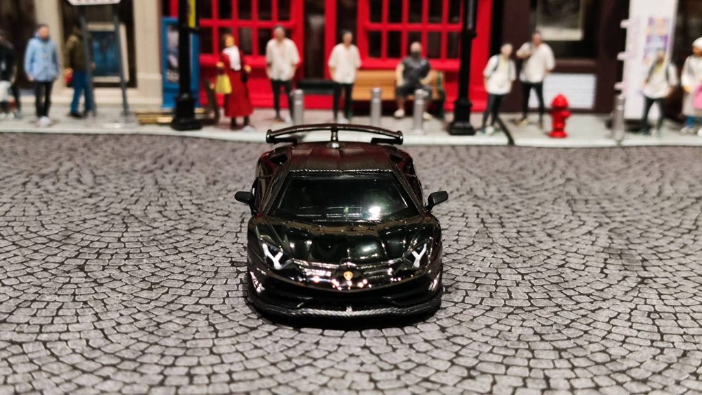 MINI GT Lamborghini Aventador SVJ Black Chrome