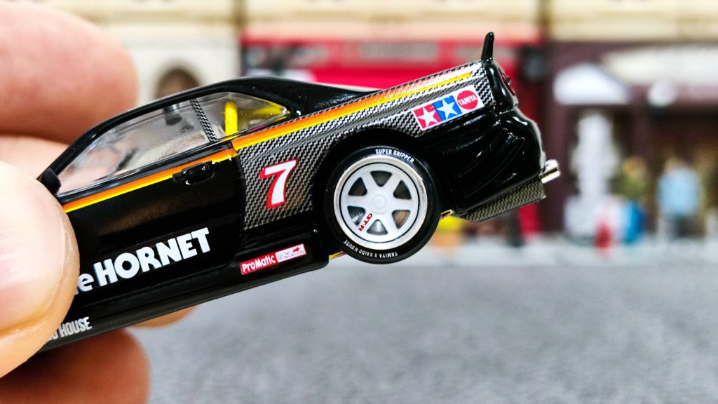 TAMIYA x KAIDO HOUSE x MINI GT Nissan Skyline GT-R The Hornet