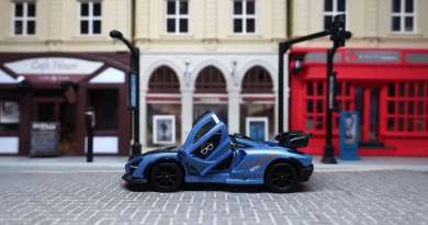 A model toy car: the beauty of being small