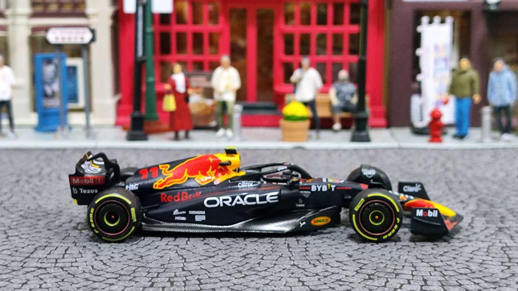 MINI GT Oracle Red Bull Racing RB18 #11 Sergio Perez 2022 Monaco Grand Prix Winner