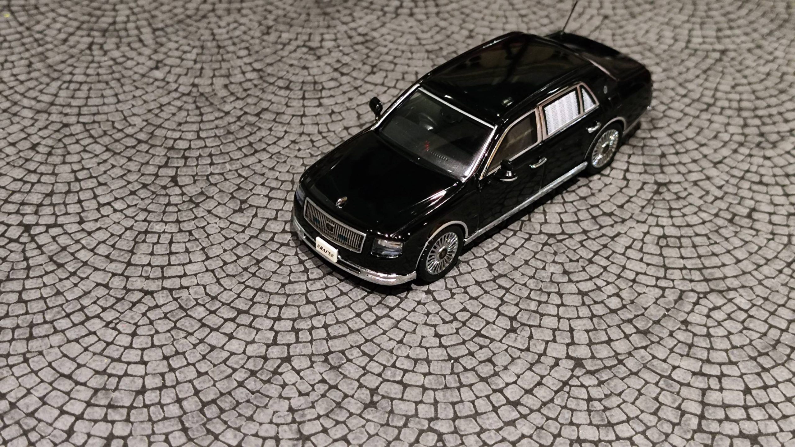 Rai’s Toyota Century UWG60 Japan Prime Minister