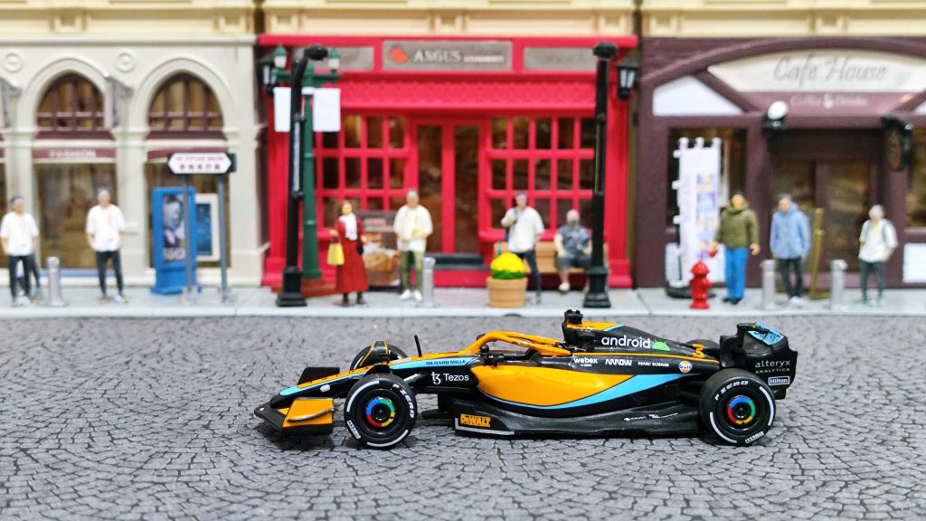 Tarmac Works McLaren MCL36 Australian Grand Prix 2022 Daniel Ricciardo