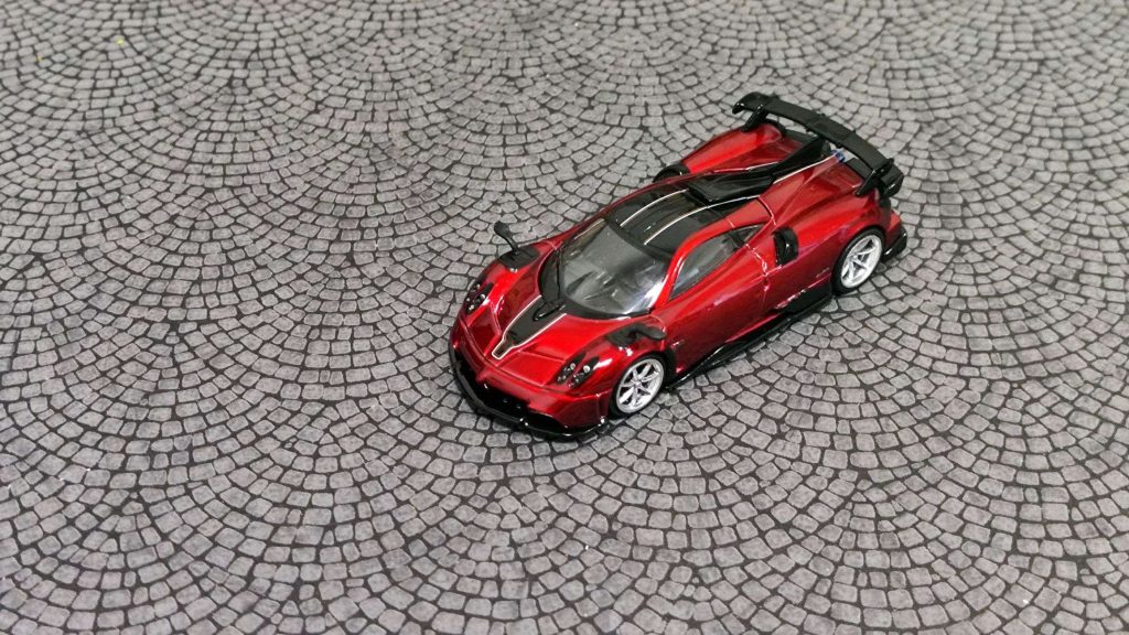Tarmac Works PAGANI Imola Rosso Dubai