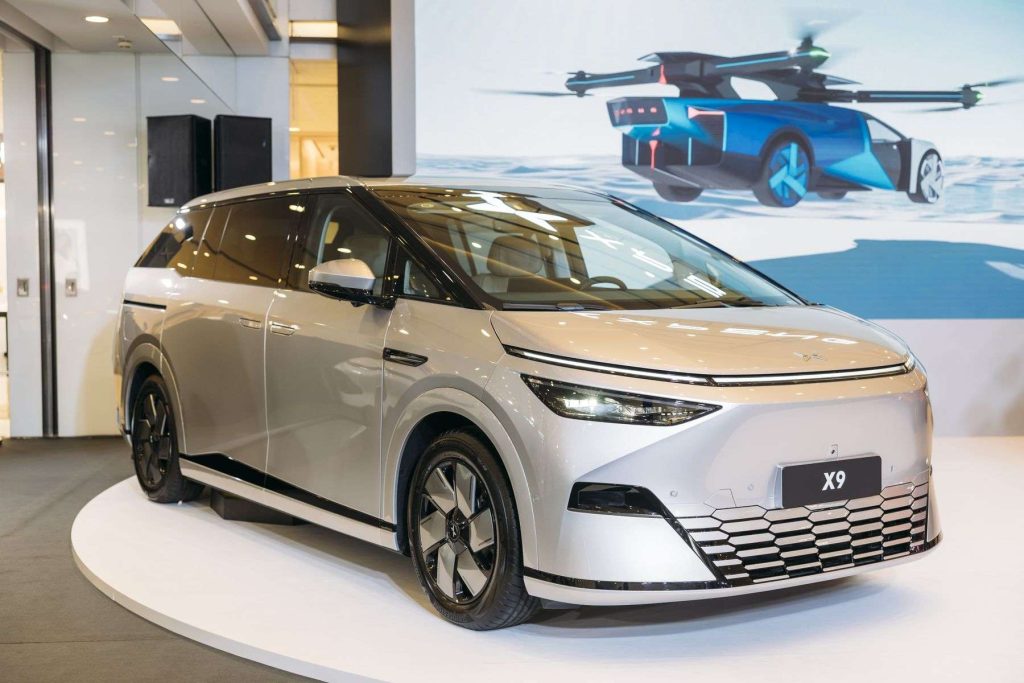 小鵬X9