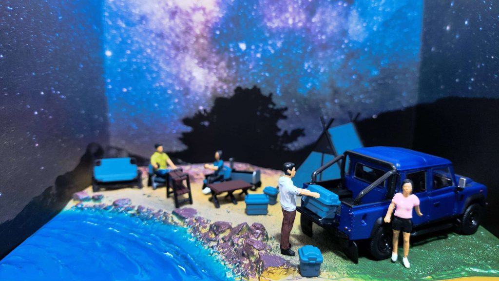 BM Creations Land Rover Defender 110 Pick up Accessory Pack with Camping Diorama Hobby Expo China 2024 Limited Edition