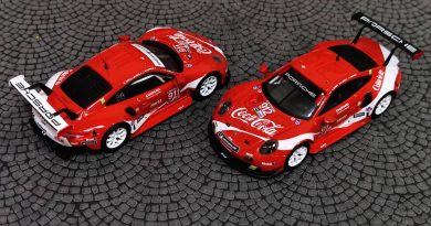 Sparky Porsche 911 RSR 2019 Coca-Cola #911 #912 Petit Lemans Car Set