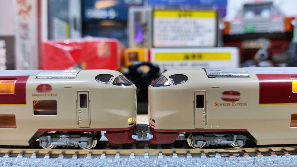 KATO 10-1564/65 285系0番台/3000番台 Sunrise Express