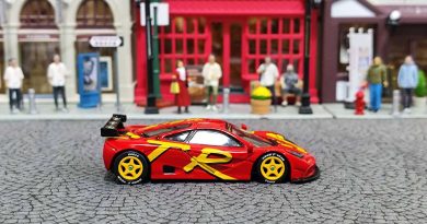 MINI GT McLaren F1 GTR 1996 Presentation