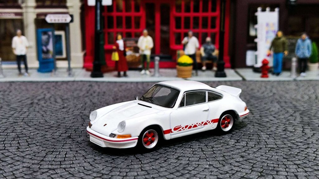 MINI GT Porsche 911 Carrera 2.7 RS Lightweight