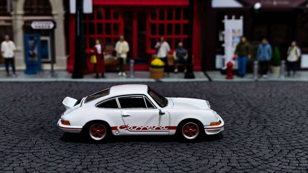 MINI GT Porsche 911 Carrera 2.7 RS Lightweight