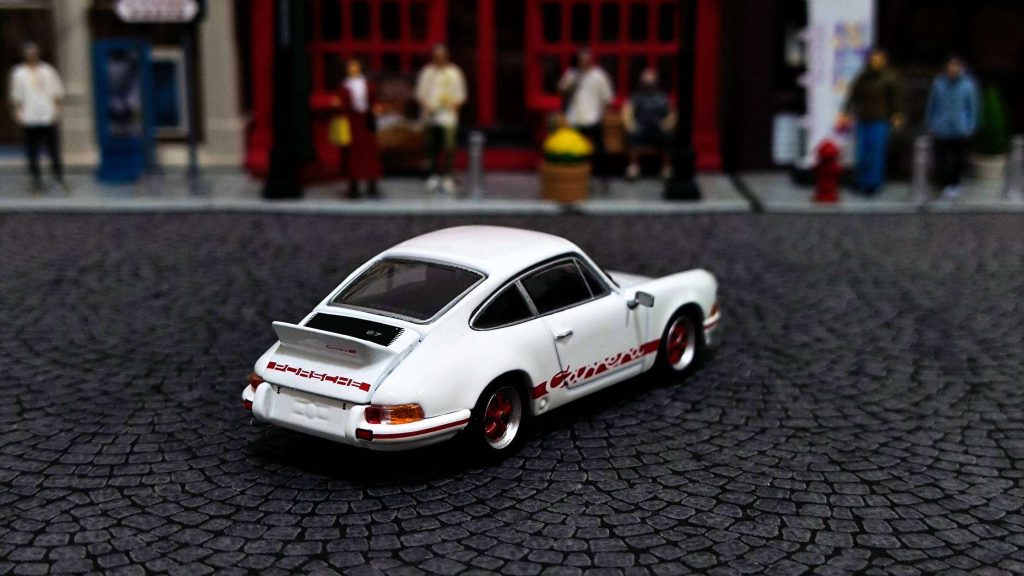 MINI GT Porsche 911 Carrera 2.7 RS Lightweight