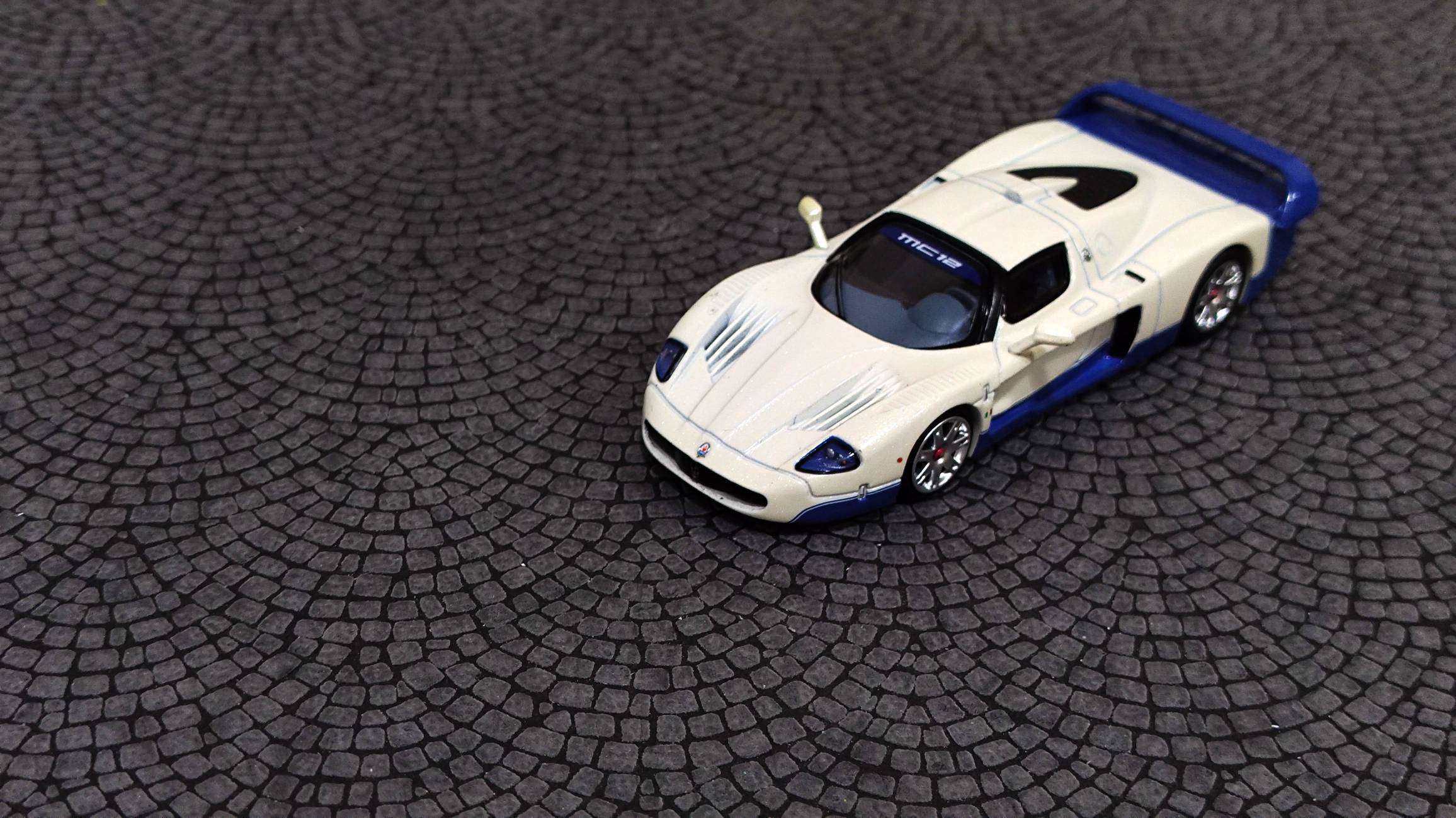 BBR Maserati MC12 Stradale