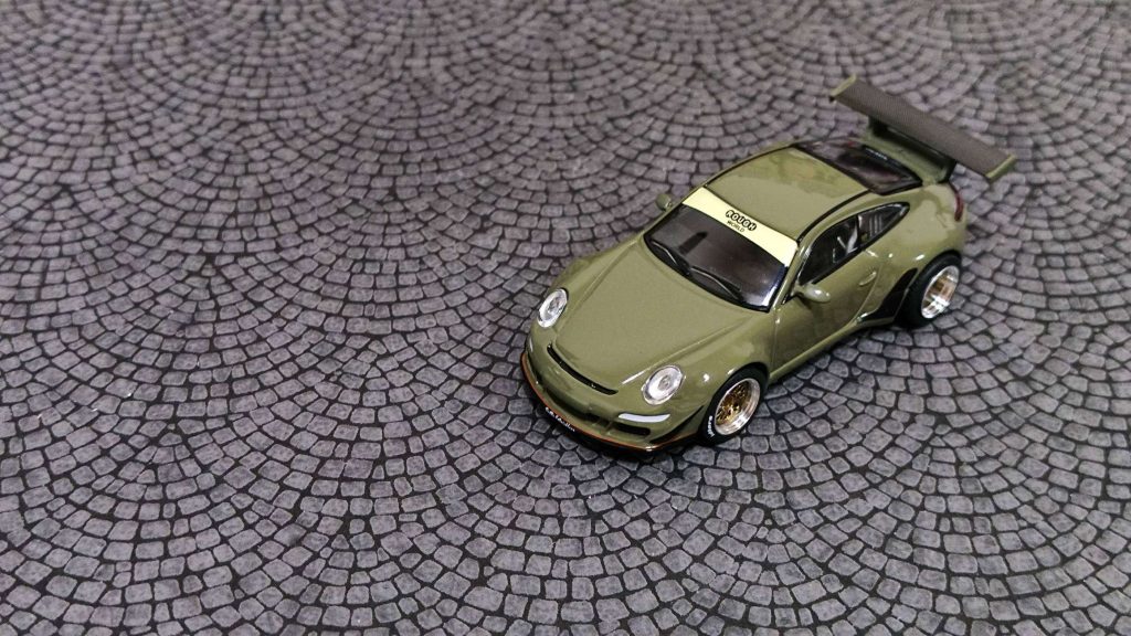 POP RACE RWB 997 Dark Green