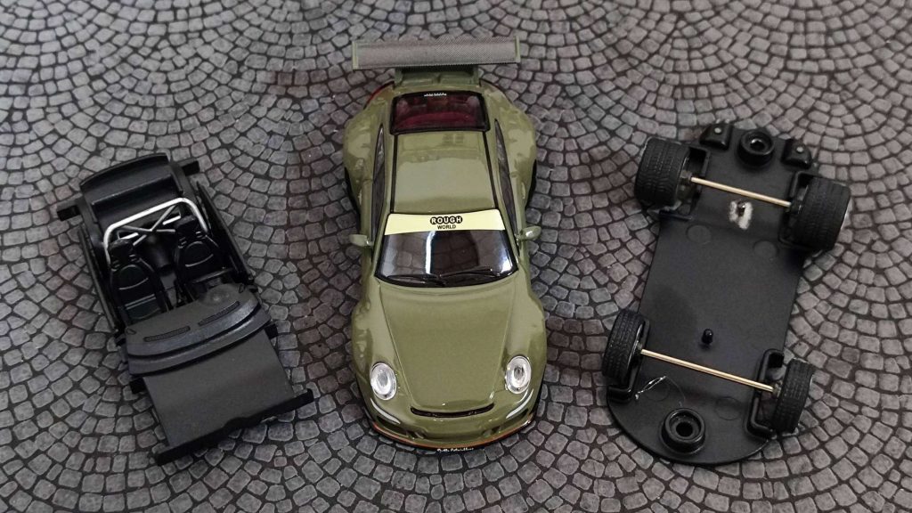 POP RACE RWB 997 Dark Green