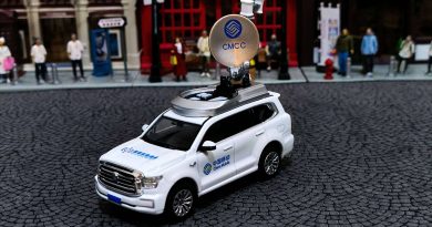 Xcartoys TANK500 Emergency Communications Vehicle for China Mobile