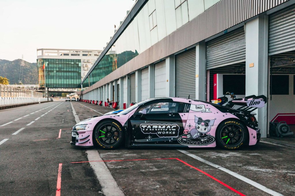 Tarmac Works x Uno Racing Audi R8 LMS GT3 evo II