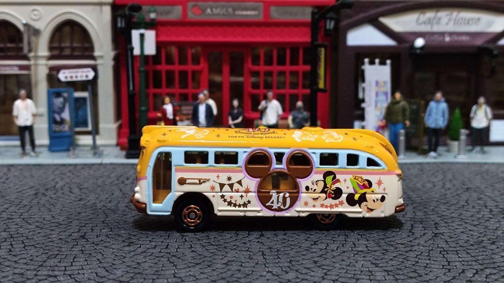 Tomica Tokyo Disneyland 40th anniversary Disney Resort Cruiser