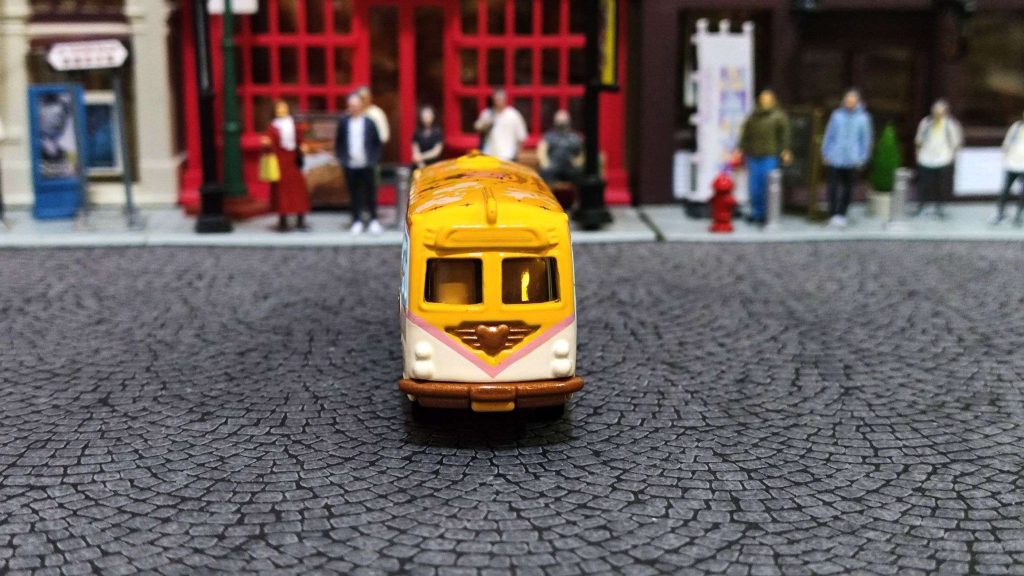 Tomica Tokyo Disneyland 40th anniversary Disney Resort Cruiser