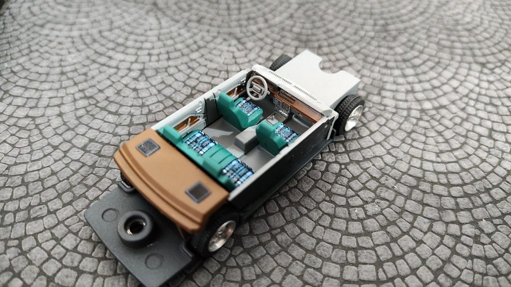 拓意Xcartoys CUSTOM TOYOTA Crown Gen.7