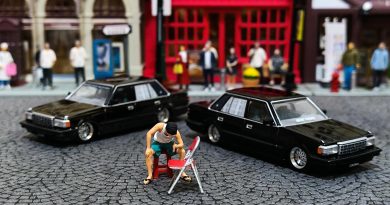 拓意Xcartoys CUSTOM TOYOTA Crown Gen.7