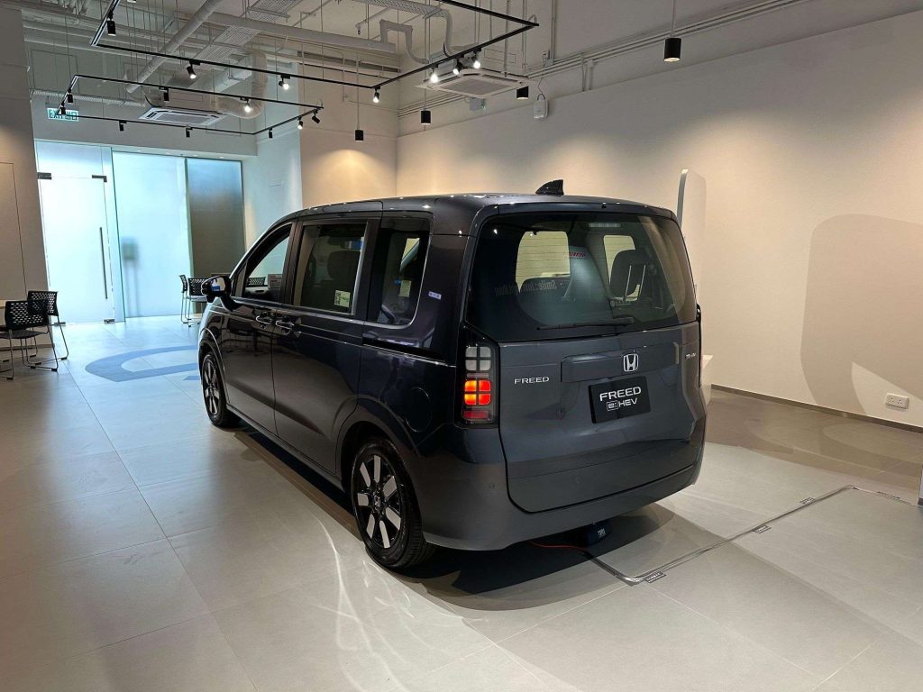 本田FREED e:HEV