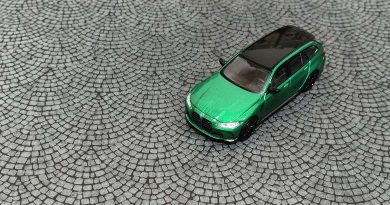 MINI GT BMW M3 Competition Touring Isle of Man Green Metallic