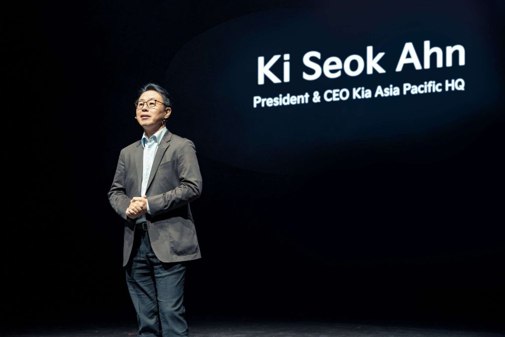 Mr. Ki Seok Ahn, President & CEO of Kia Asia Pacific HQ