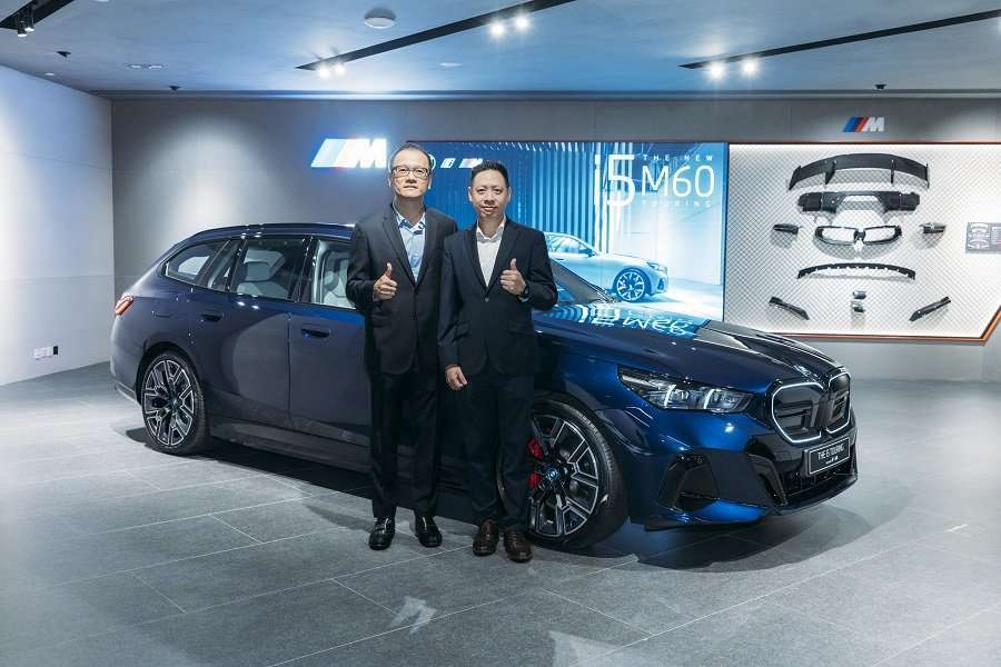 寶馬(香港)服務股份有限公司執行董事陳祖安及寶馬汽車(香港)有限公司香港及澳門董事總經理梁健燊