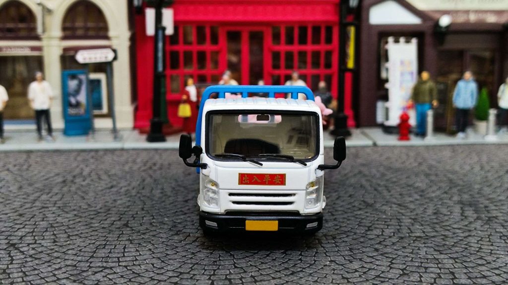 拓意江鈴凱銳n800輕型卡車牲口運輸車