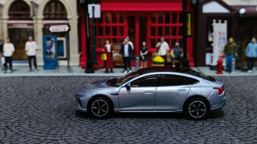 Bburago 哪吒S neta S