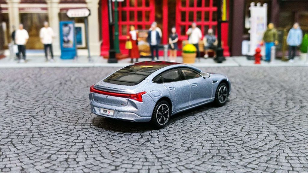 Bburago 哪吒S neta S