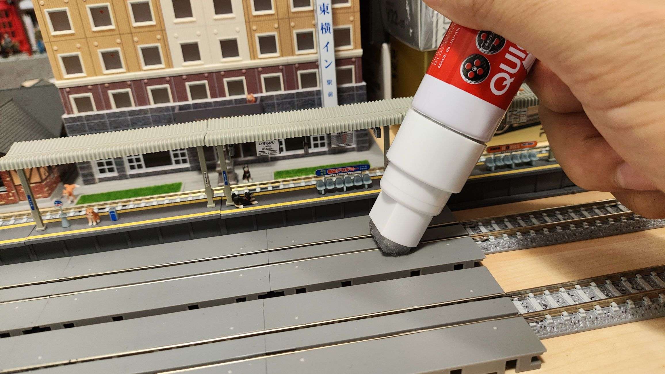 N-scale鐵道模型及軌道清潔護理指南