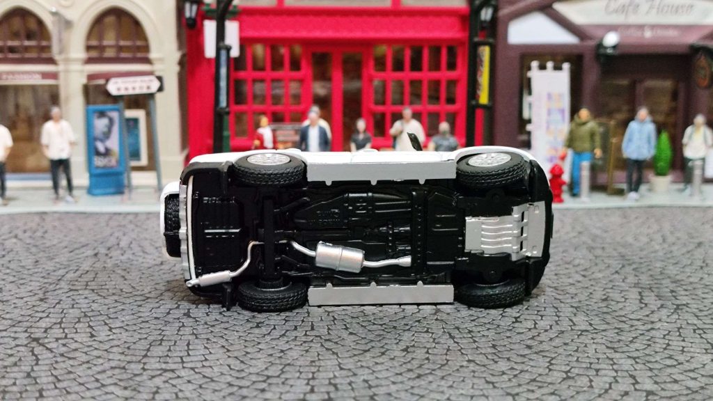 Shadow Pro Mitsubishi Pajero V97