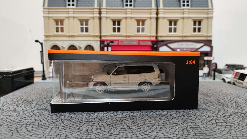 Shadow Pro Mitsubishi Pajero V97