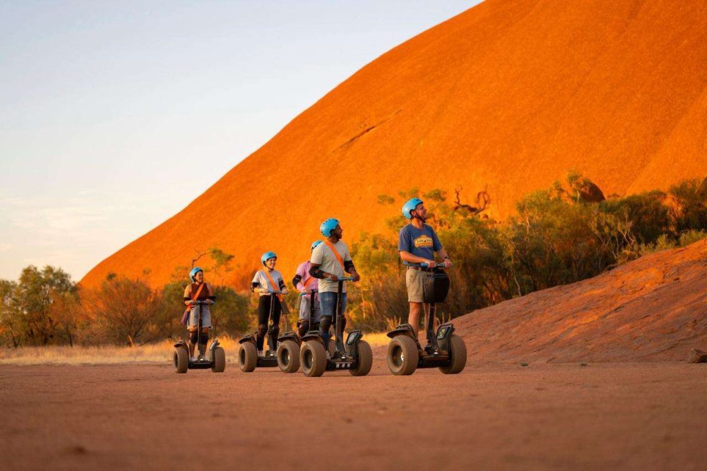 Uluru Segway Tours烏魯魯電動滑板車導覽體驗