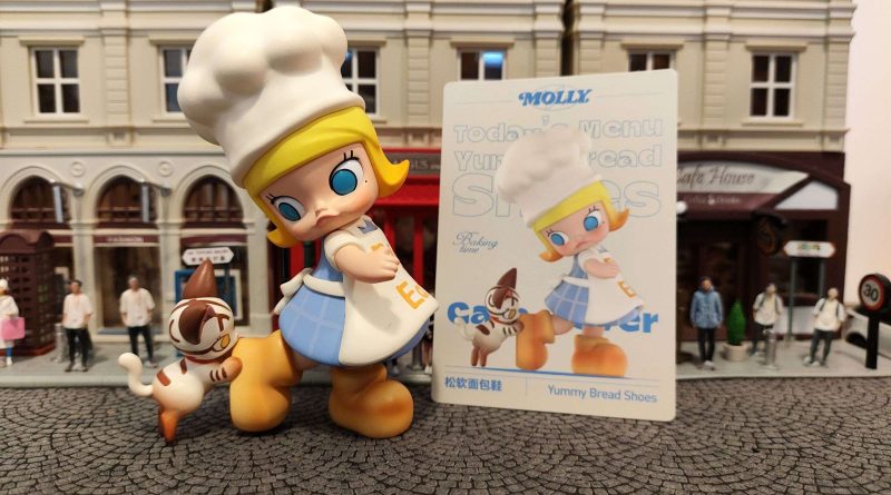 POP MART MOLLY麵包腦袋系列手辦