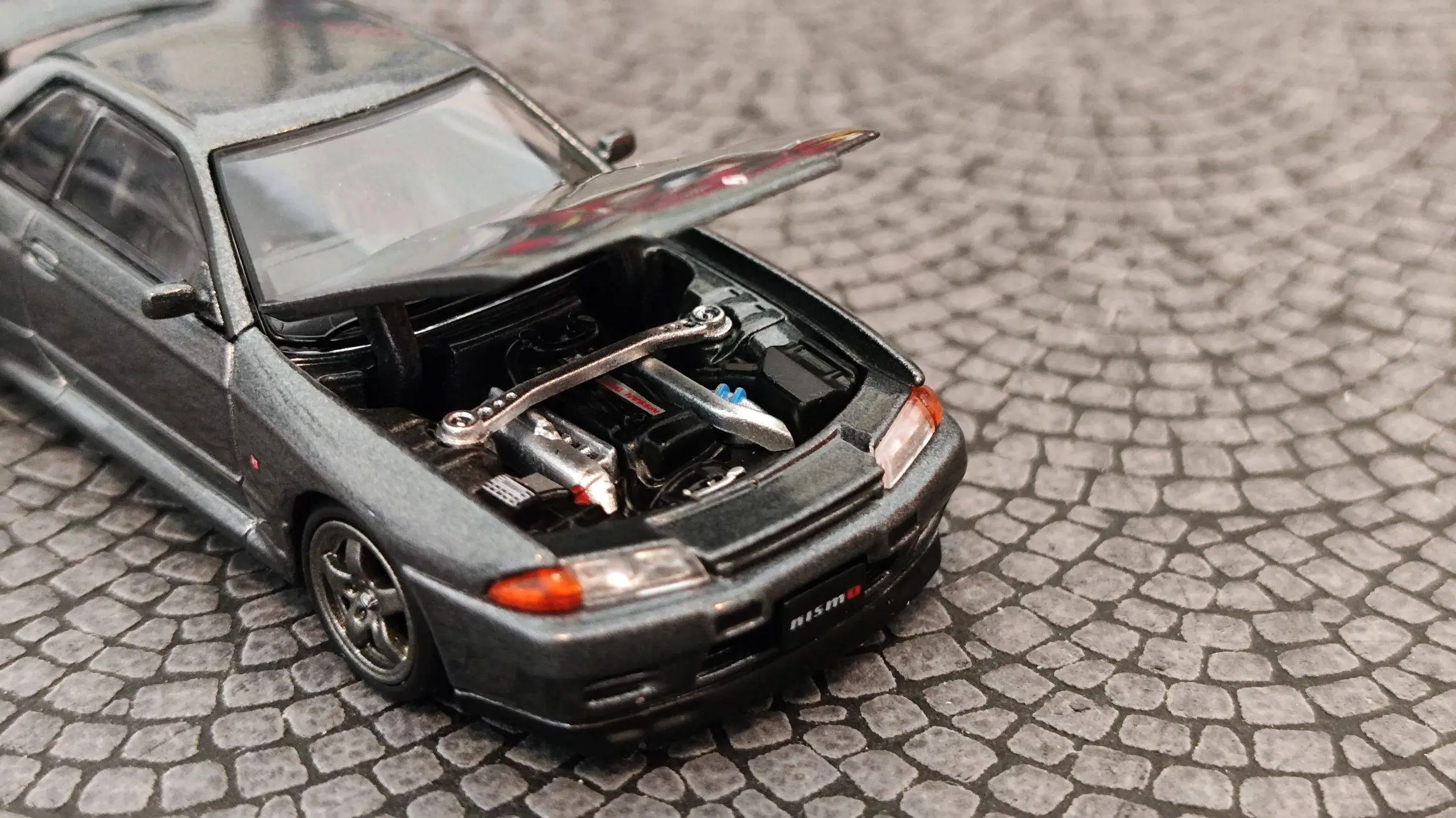 POP RACE Nissan Skyline GT-R R32