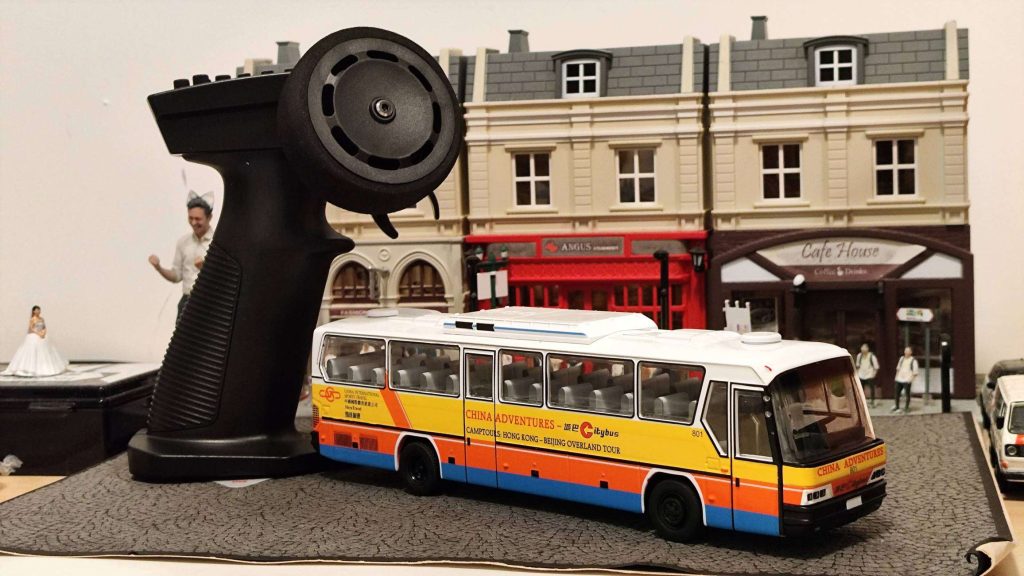 拓意北方BFC6120豪華旅遊車